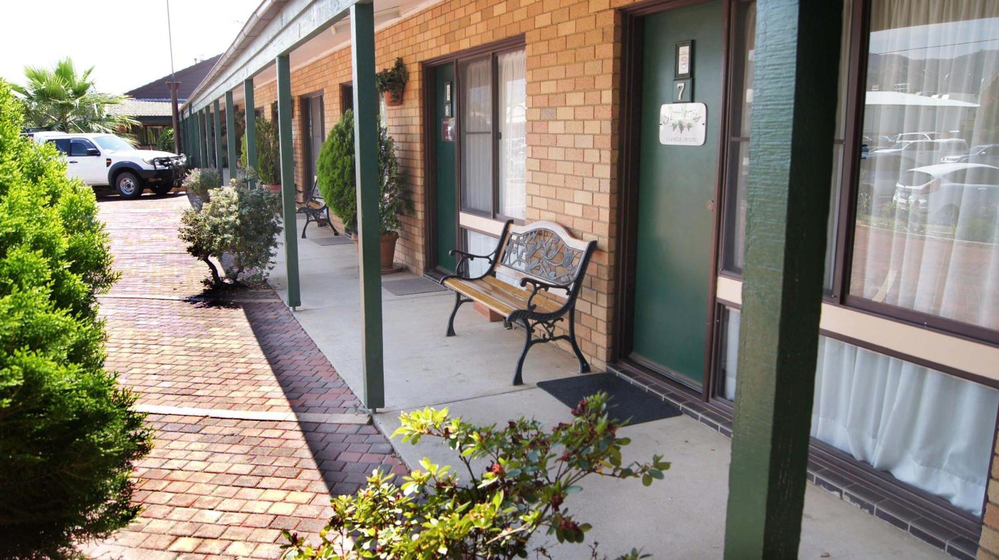 Ningana Motel Mudgee Kültér fotó